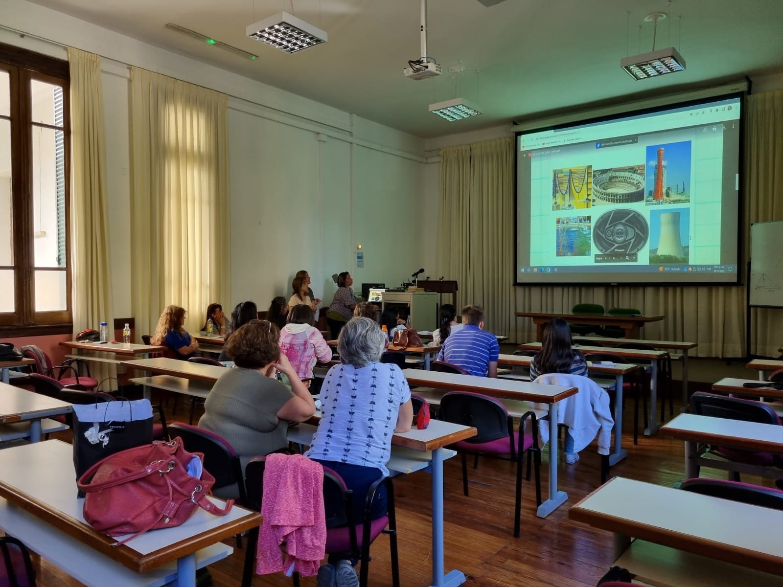 Docentes y metodología de aula taller 8